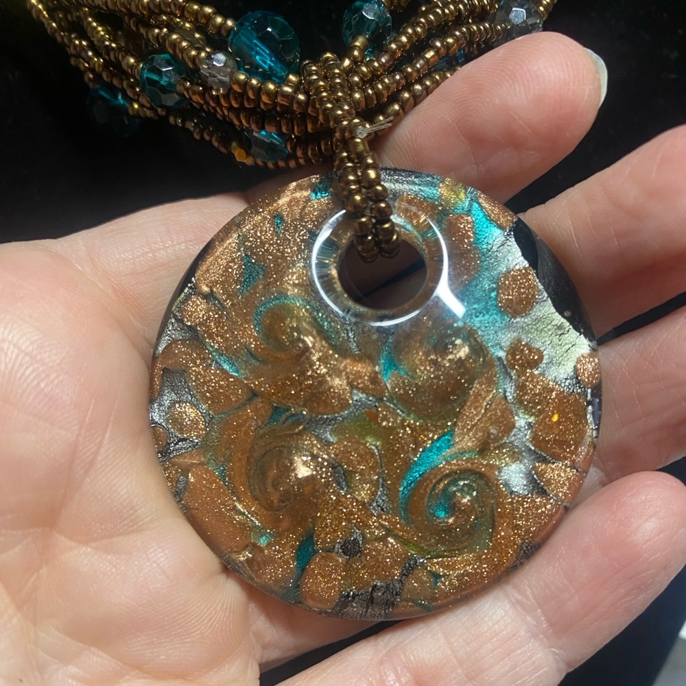 🕸️Vintage Rustic Boho Charm Multistrand Beaded Necklace W/ Glass Artisan Pendant - Picture 5 of 6